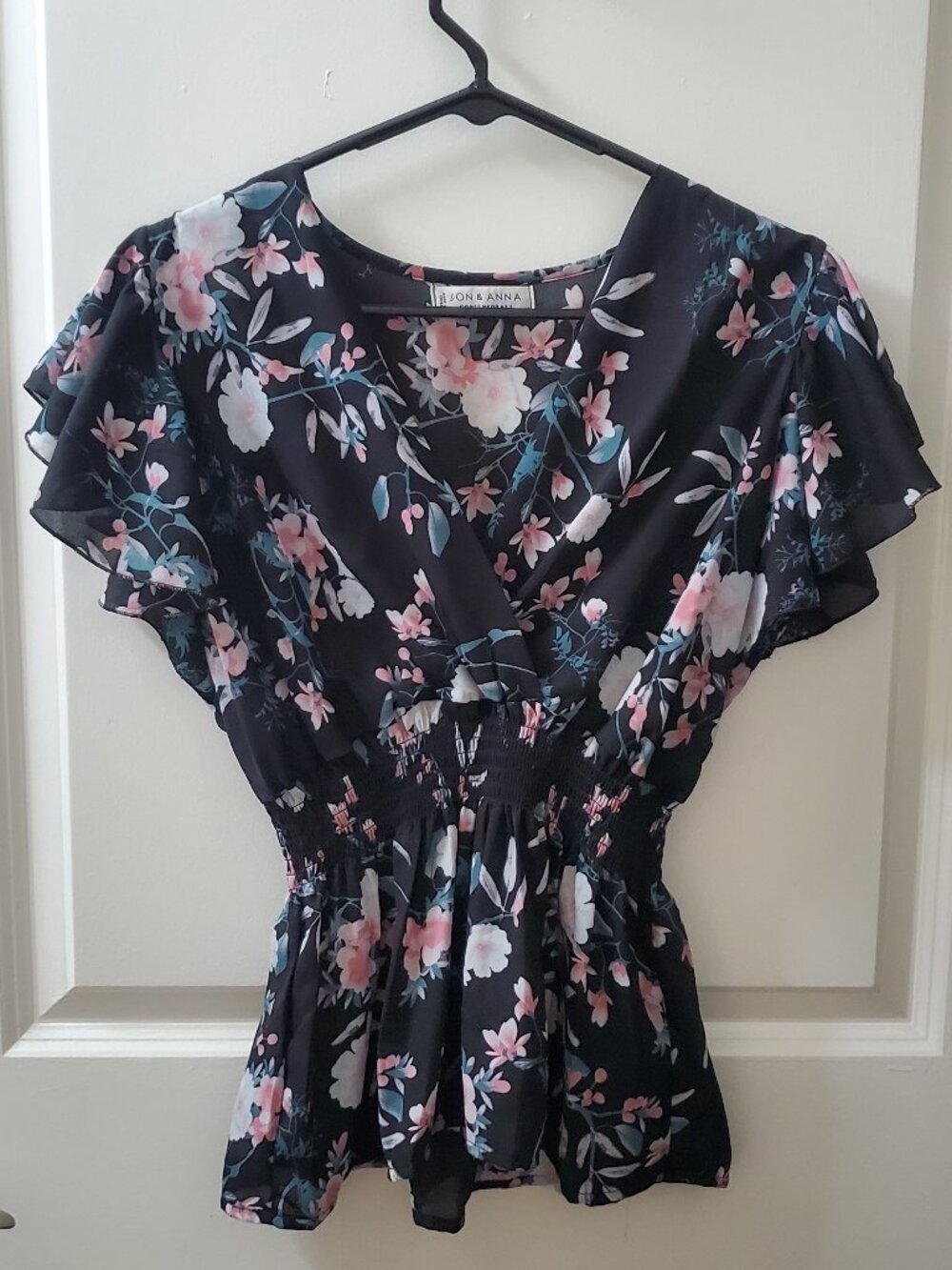 Jon & Anna Black Floral V-Neck Smocked Waist Ruffle Blouse Top M